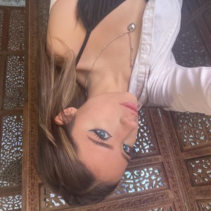 Honey_Cat444 avatar