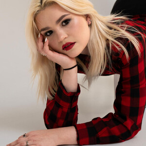 Lily_HOT avatar