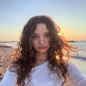 SusieStar avatar
