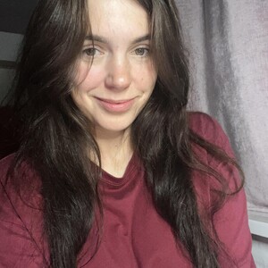 AzuraKelly avatar