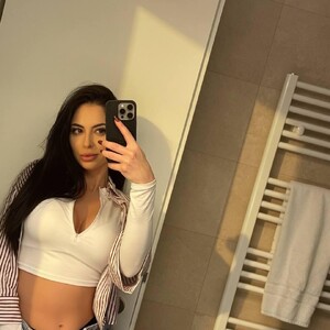 ChloeDevine avatar