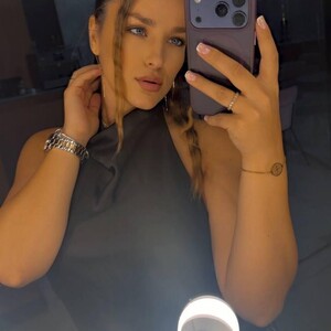 FreyaHeart avatar