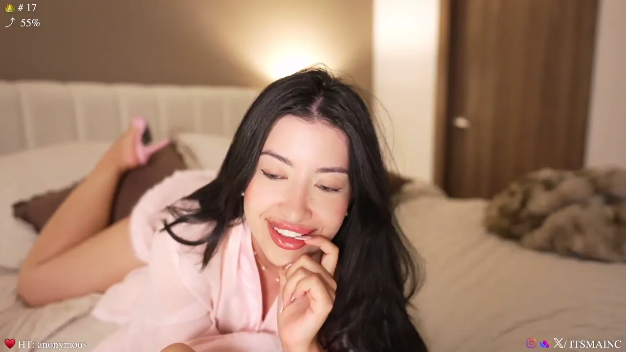 Thumbnail for Caroline_