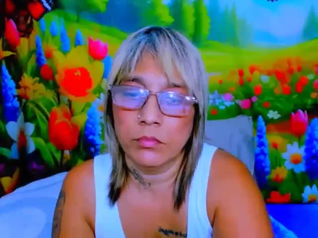 Thumbnail for Roxyfoxy69